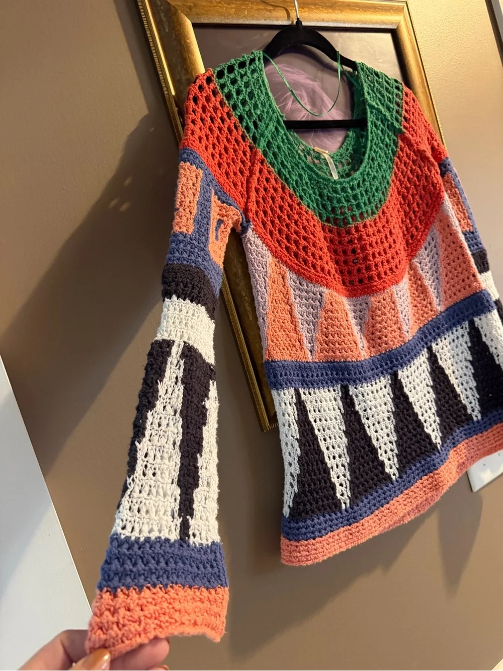 Free People NWOT Colorblock Crochet Sweater Size Small Boho Oversized - Picture 2 of 4